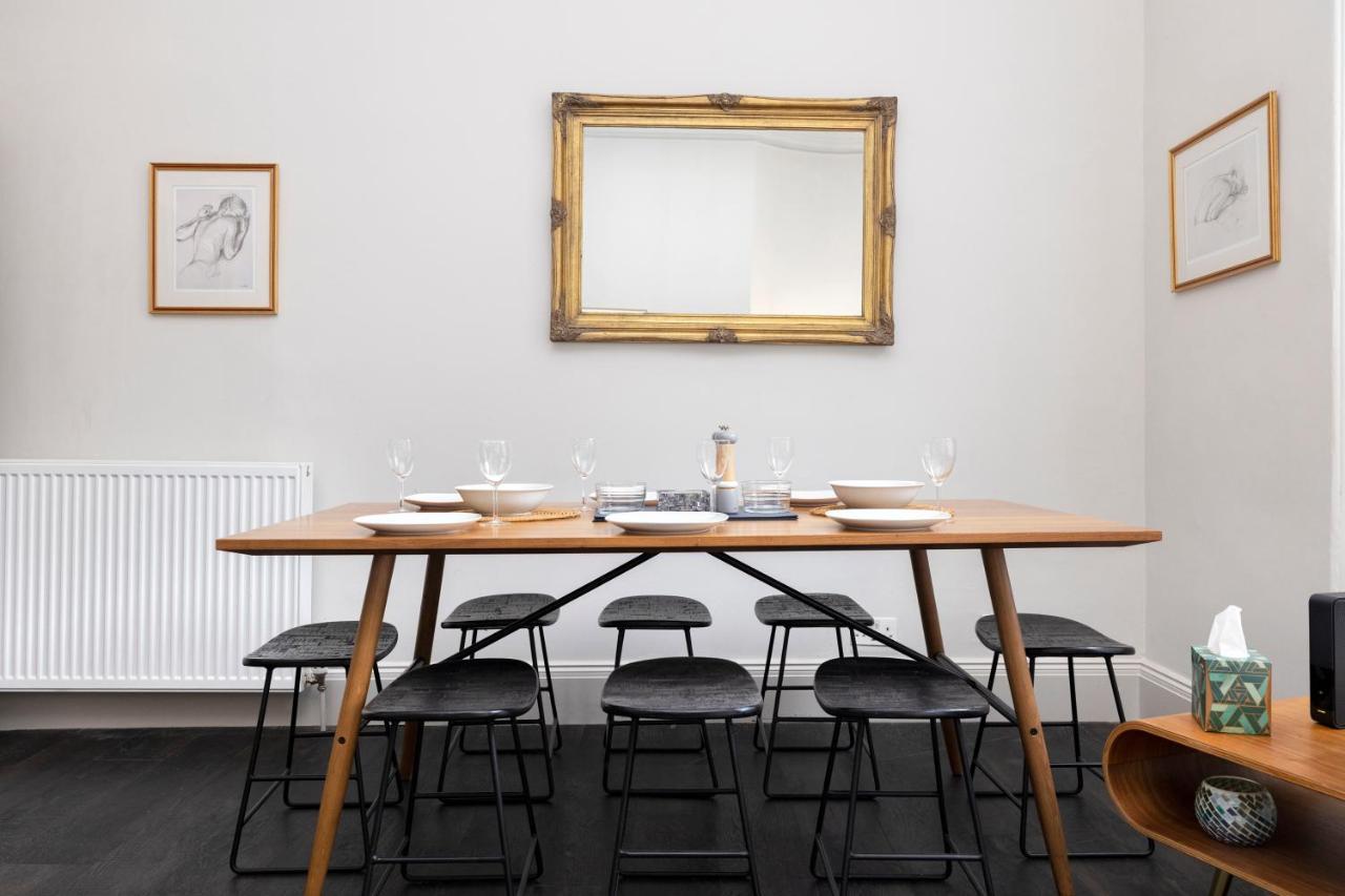 Joivy Sophisticated Near Castle Apartamento Edimburgo