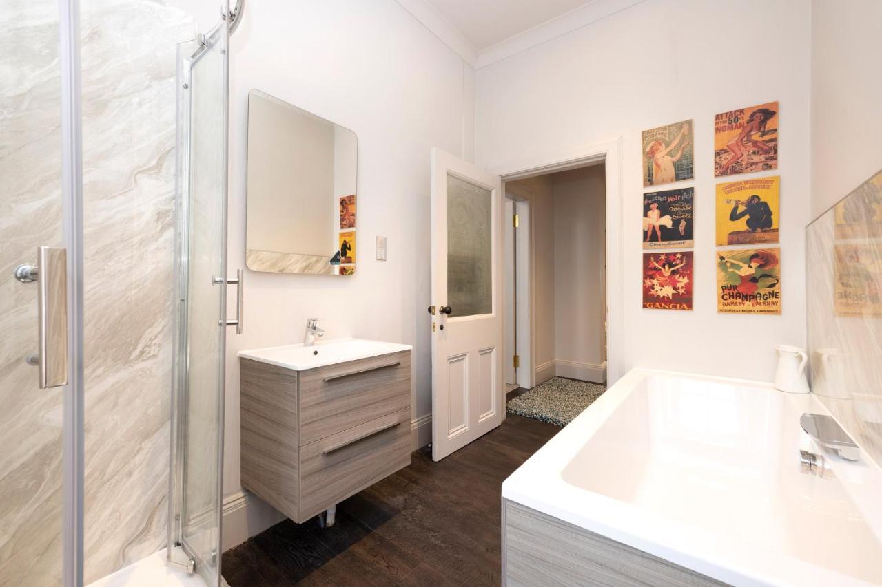 Apartamento Joivy Sophisticated Near Castle Edimburgo