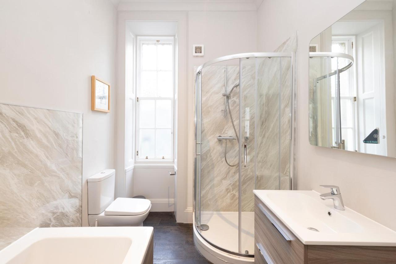 Apartamento Joivy Sophisticated Near Castle Edimburgo